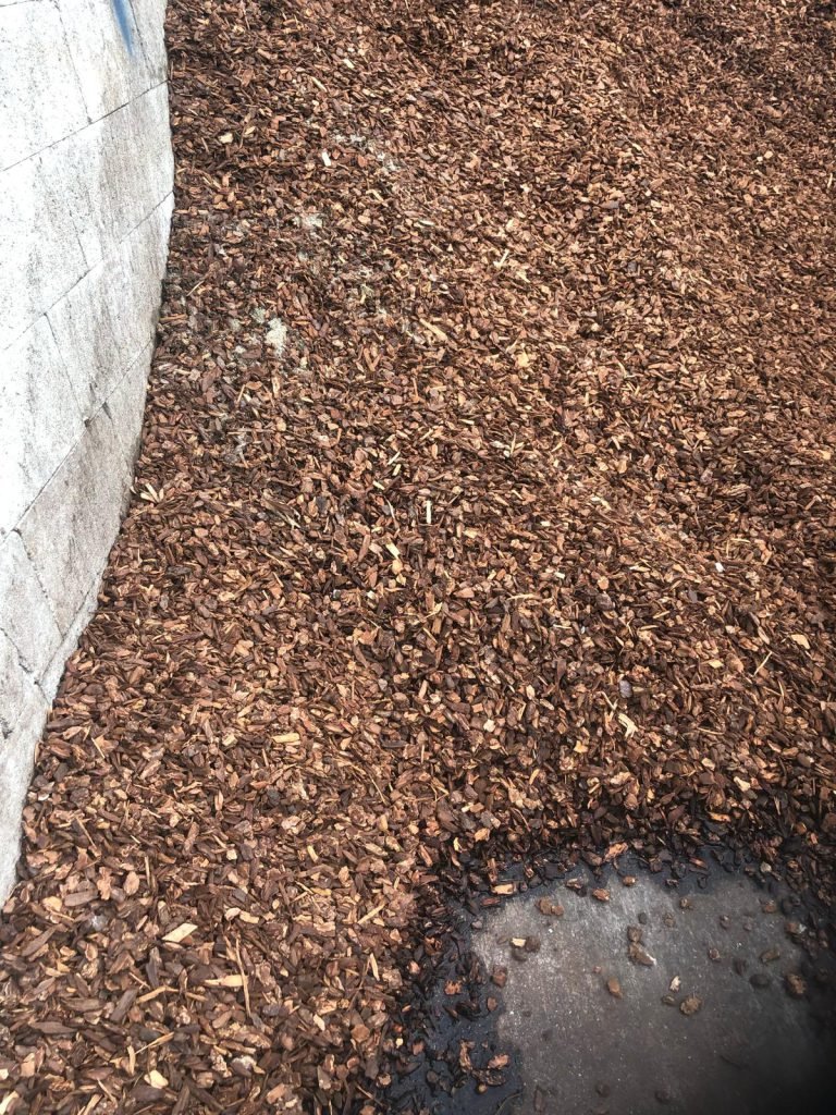 Mulch by HC Gardening & Landscaping