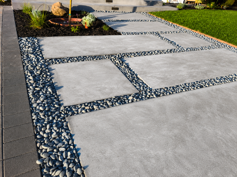 Mulch, Stones & Soil service by HC Gardening & Landscaping